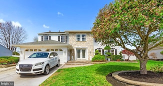 5 Greenleigh Cir, Sewell, NJ 08080