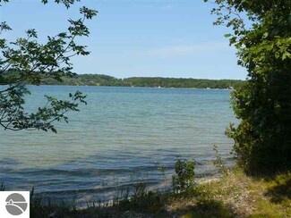 0 N Lake Leelanau Dr Unit 1738468, Lake Leelanau, MI 49653