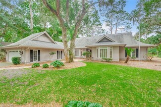 4 Hedgewood Ln, Savannah, GA 31411