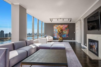 860 United Nations Plaza Unit PH 37/38B, New York, NY 10017