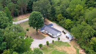 653 Switzerland Rd, Hohenwald, TN 38462