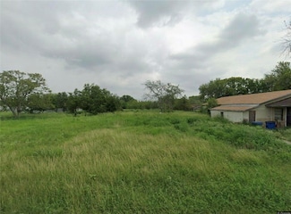 0 W 4th St, Bishop, TX 78343