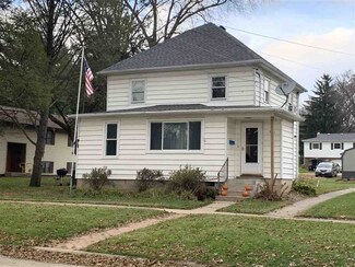 802 Franklin St, Oregon, IL 61061