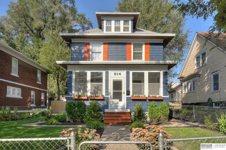 914 S 25th St, Omaha, NE 68105