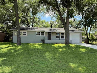 2533 Chelsea Dr, Tyler, TX 75701