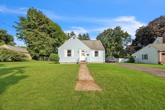 34 Ashley Rd, Holyoke, MA 01040