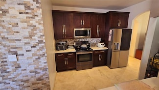 2105 NE 40th Ave, Homestead, FL 33033