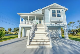 1141 Andrews St, Englewood, FL 34224