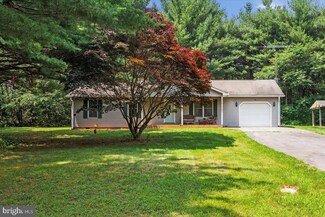161 Sherwood Pines Ln, Cross Junction, VA 22625