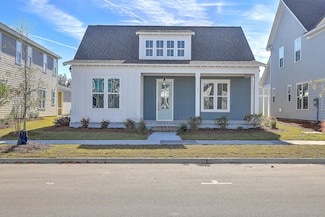 601 Blueway Ave, Summerville, SC 29486
