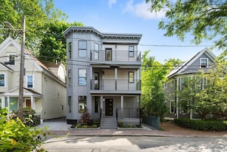 8 Holly Ave Unit 2, Cambridge, MA 02138