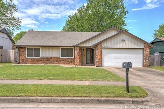 3008 S Narcissus Ave, Broken Arrow, OK 74012