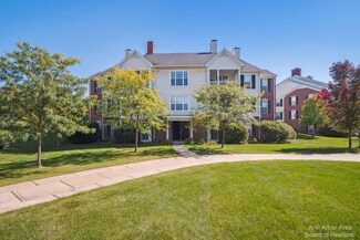 851 E Summerfield Glen Cir Unit 14, Ann Arbor, MI 48103