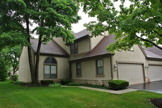 129 Barton Cir, Schaumburg, IL 60194