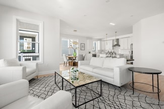 62 Albertina St Unit D, Quincy, MA 02169