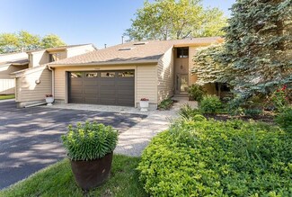 15806 Prospect Point Dr Unit 5, Spring Lake, MI 49456