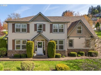 12394 SE Spring Mountain Dr, Happy Valley, OR 97086