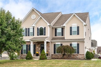 2831 Fawn Dr, Xenia, OH 45385