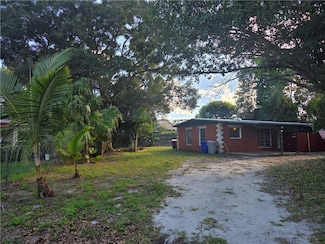 643 5th Place SW, Vero Beach, FL 32962