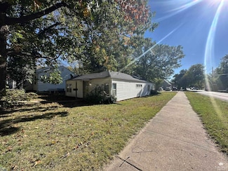 1218 1220 N 11th, Manhattan, KS 66502