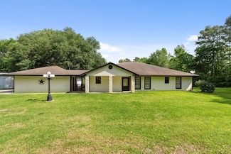 1182 N Old Israel Rd, Livingston, TX 77351