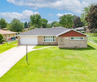 12442 S Mcvickers Ave, Palos Heights, IL 60463