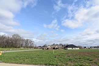 4700 Violet Dr, Center Township, IN 47725