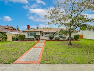 22537 Saticoy St, West Hills, CA 91307