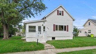 344 Swan St, Huntington, IN 46750