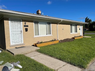 14901 W Chicago St, Detroit, MI 48228