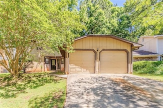 1074 Cherokee Heights, Stone Mountain, GA 30083