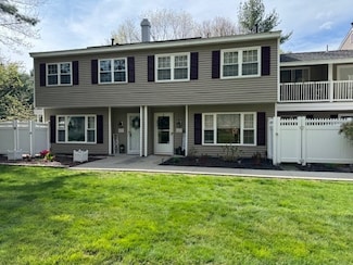 631 Edgebrook Dr, Boylston, MA 01505