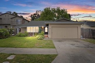 1099 3rd St, San Juan Bautista, CA 95045