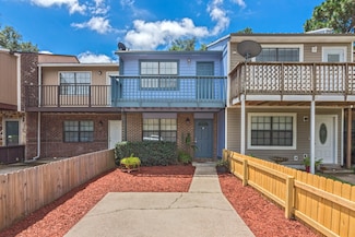 532 Parkview Rd NW Unit 4, Fort Walton Beach, FL 32547