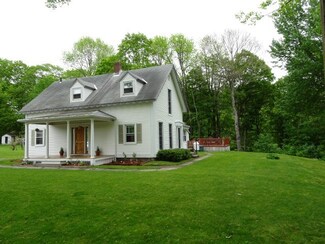 31 Rubeor Dr, Hinsdale, NH 03451
