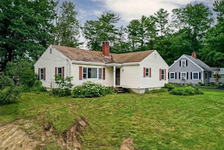 20 Goodrich Rd, Wolfeboro, NH 03894