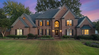 8799 Featherleigh Ln, Germantown, TN 38138