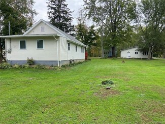 247 W Sterling Ave, Angola, NY 14006