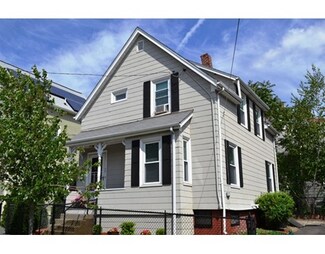 75 Trull St, Somerville, MA 02145