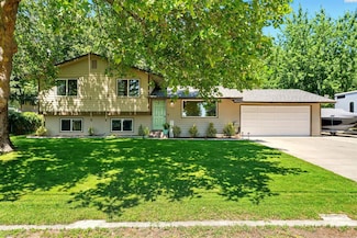 5511 W Wernett Rd, Pasco, WA 99301