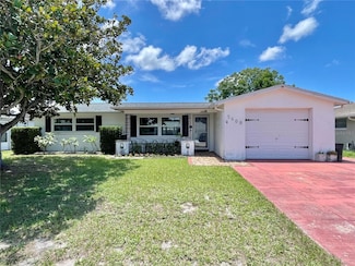 5608 Perkin Dr, New Port Richey, FL 34652