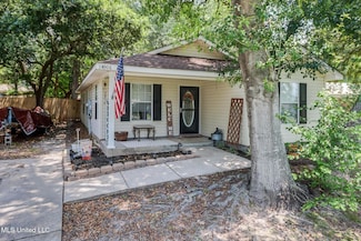 14906 Angela Dr, Gulfport, MS 39503