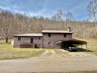 37 County Highway 3 18, Hamlin, WV 25523