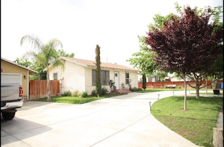 897 S Chess Terrace St, Porterville, CA 93257