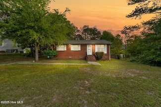 1109 Laurel Ave, Rockingham, NC 28379