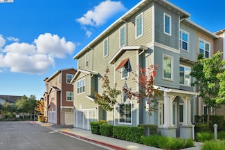 201 Jetty Dr, Richmond, CA 94804