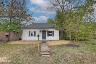 107 S Saint Louis Ave, Joplin, MO 64801