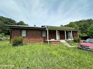 152 Walden Hollow Ln, La Follette, TN 37766