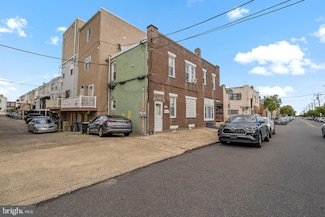 2842 S Iseminger St, Philadelphia, PA 19148