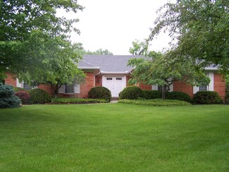 10124 Woodfern Way, Montgomery, OH 45242